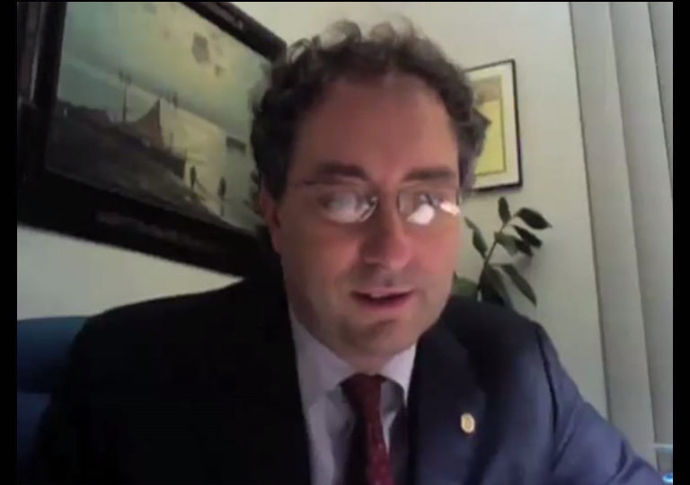 Corsa contro il tempo per approvare il Ddl Fazio e le nuove iniziative in cantiere per ANDI sono i temi toccati dal Presidente Nazionale Gianfranco Prada nel suo videoeditoriale.
