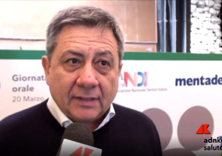 Spazzolino e dentista 'amici' sorriso, bimbi imparano prevenzione giocando